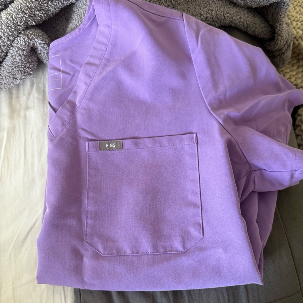 Figs Lavender Catarina Scrub Top